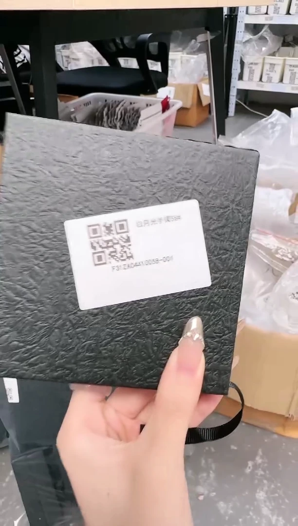 玛瑙/玉髓手镯合金F31ZAC4410058-001（58圈口）