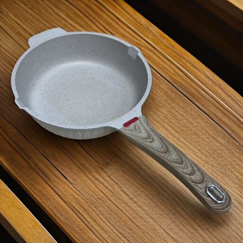 【粉丝福利】麦饭石不沾锅煎炒锅24CM铝合金锅身复合底不挑灶具