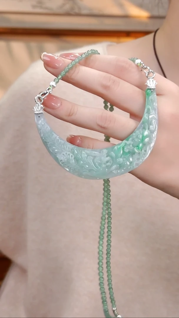 颈饰未镶嵌翡翠国风