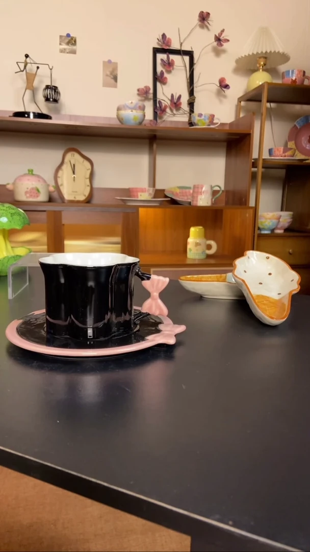 陶瓷便携款黑蝴蝶结杯碟一套微瑕