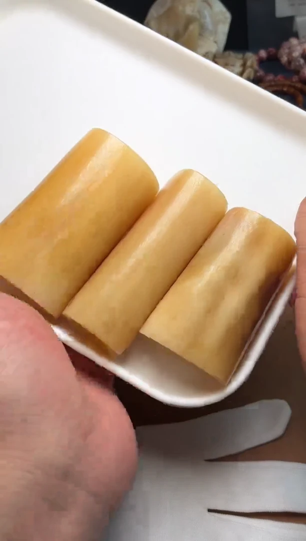 驼骨其他杂件233-驼骨把件-有棕裂