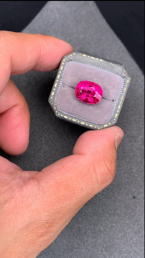 【闪购商品】碧玺裸石未镶嵌5.82克拉