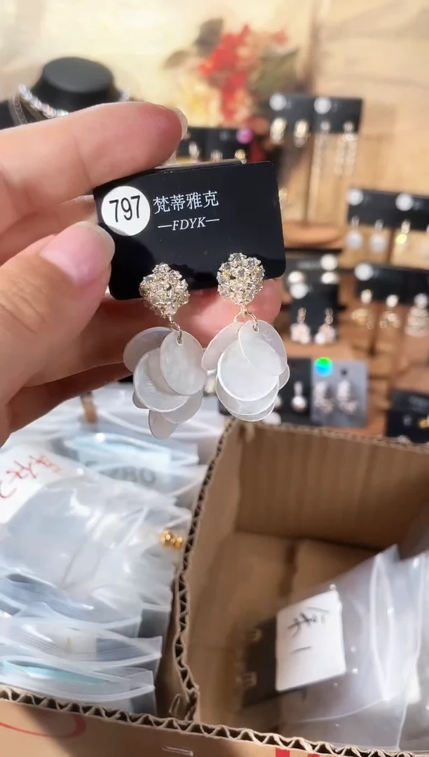 合金925银锆石梵797