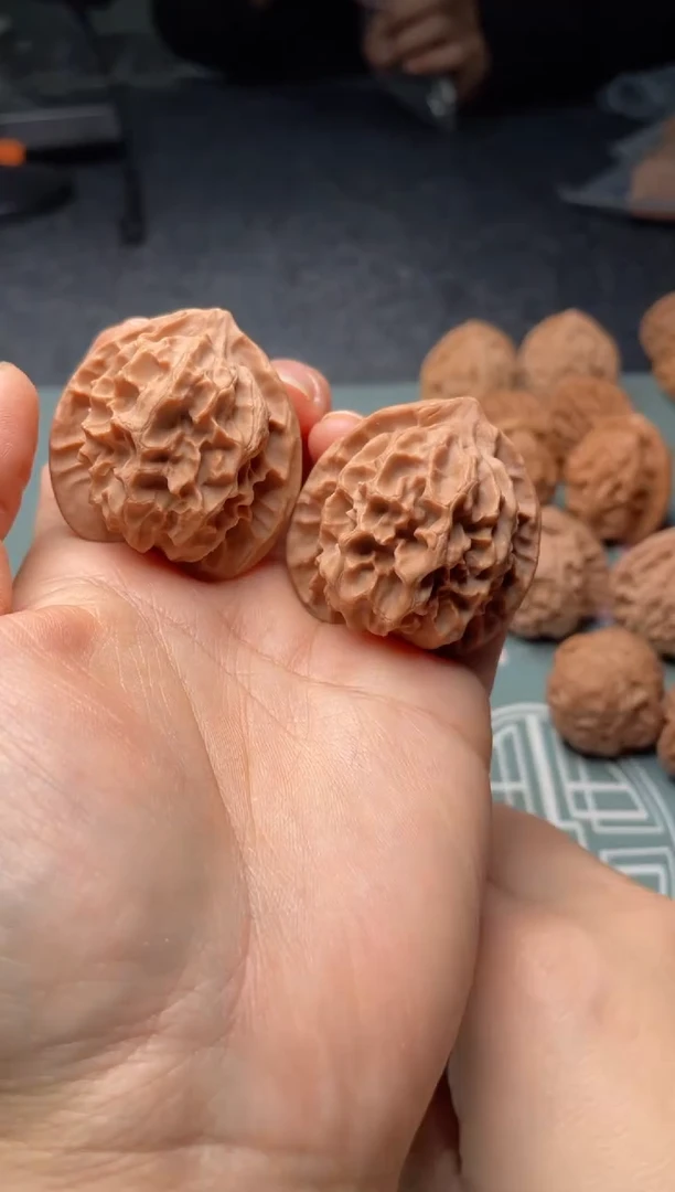 把件文玩核桃w304 龙鳞   40尺