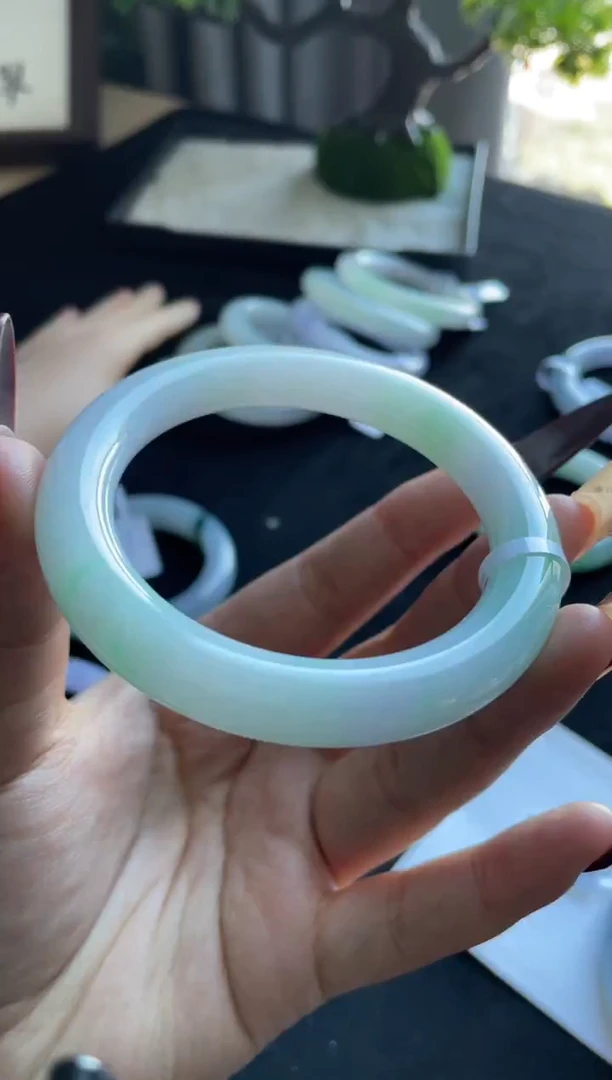 未镶嵌手镯翡翠三天鉴赏期