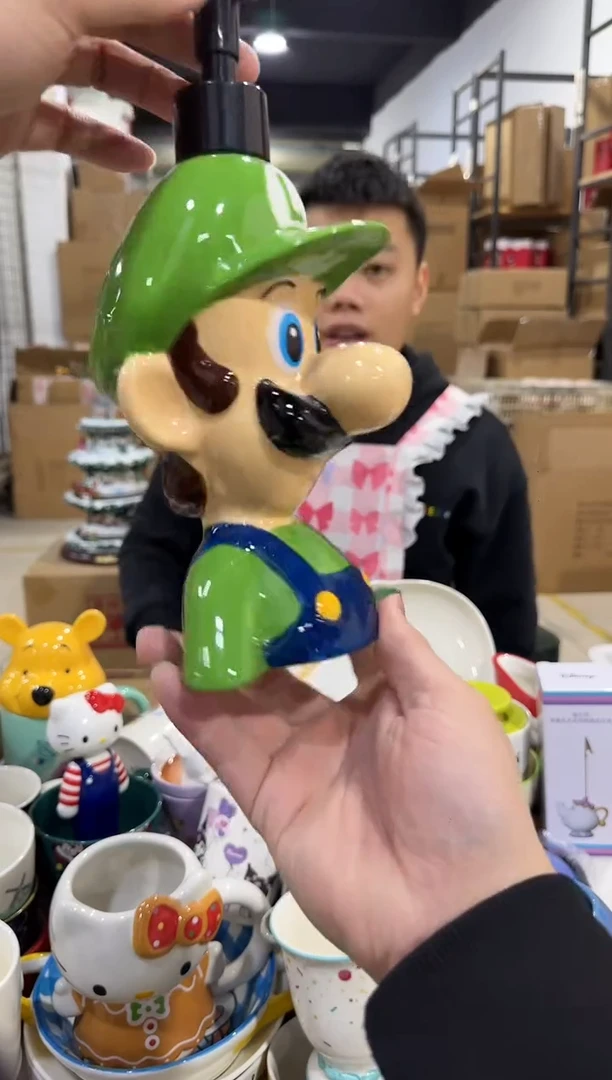 瓷片路易吉按压瓶