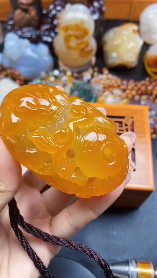 玛瑙/玉髓颈饰未镶嵌ll