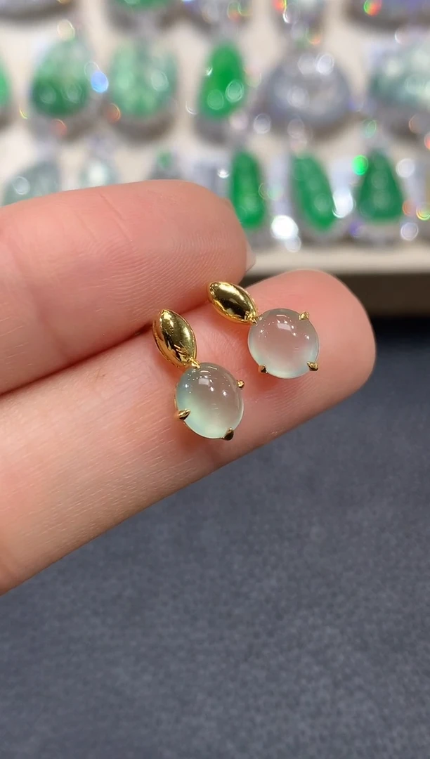 18K金镶嵌翡翠耳饰C1