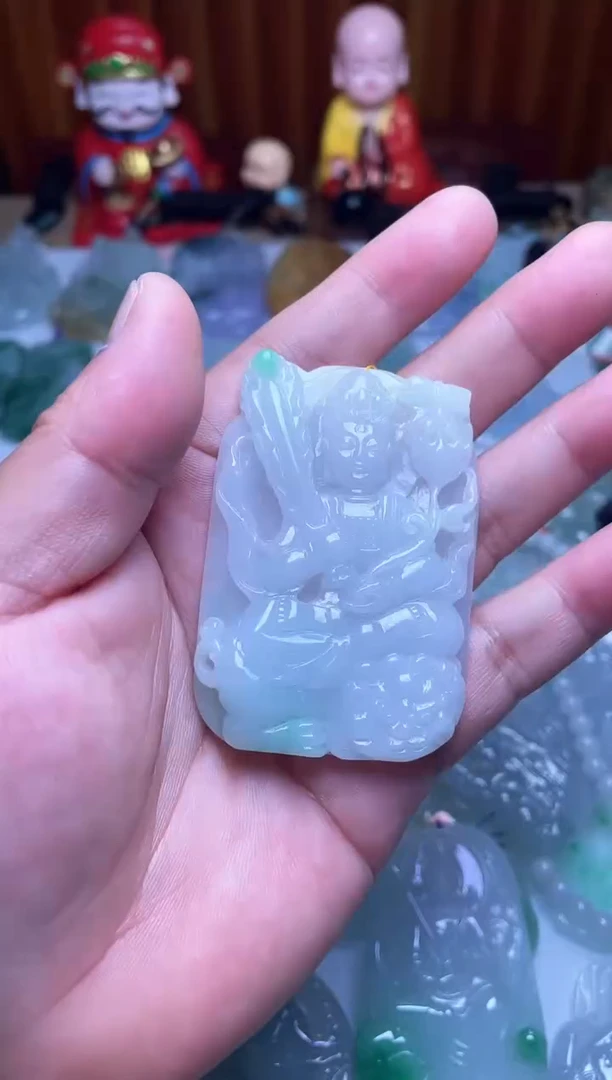 颈饰未镶嵌翡翠1
