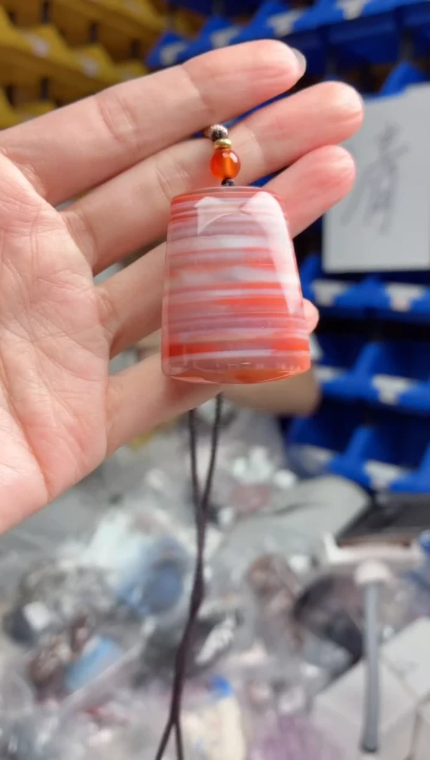 颈饰未镶嵌南红玛瑙981