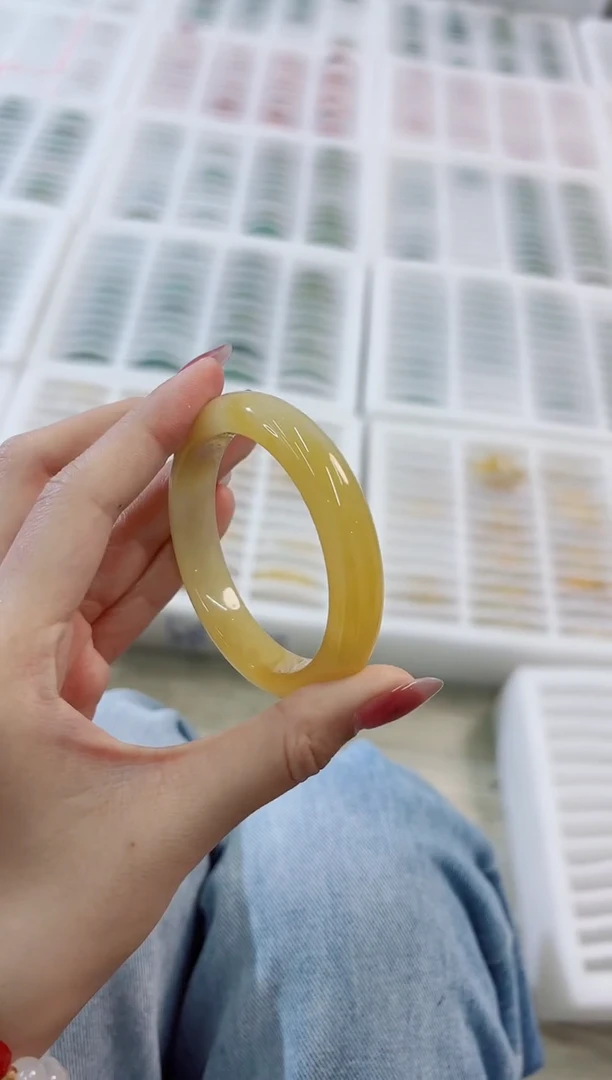 未镶嵌手镯石英质玉91-53HU