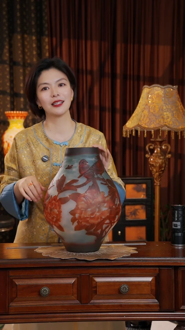 琉璃葛蕾。。。。。。.。