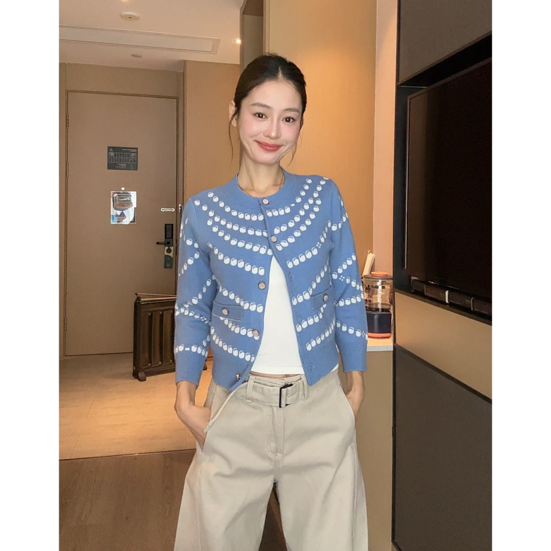 【部分现】时尚感小香风气质提花设计7分袖针织开衫外套女M1369