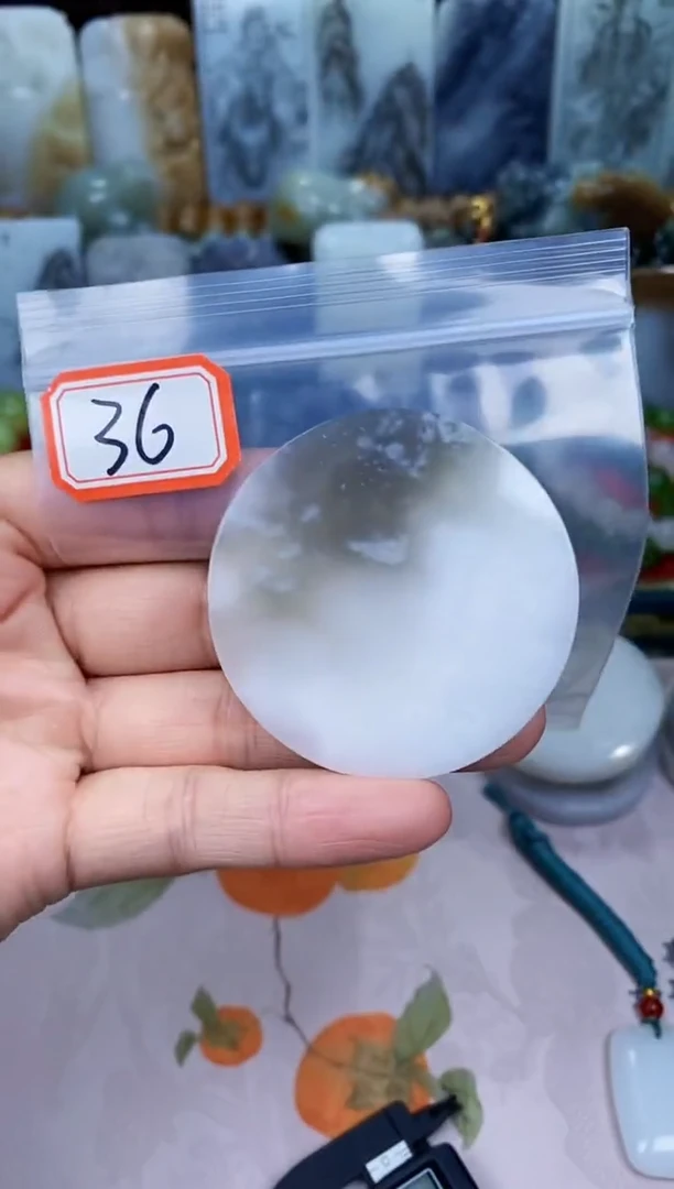 和田玉未镶嵌颈饰和田玉