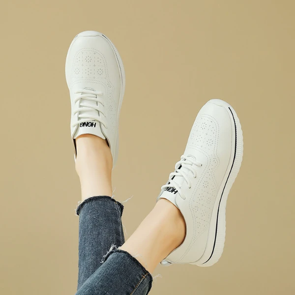 红蜻蜓秋冬新款时尚小白鞋户外通勤舒适软底系带防滑耐磨休闲板鞋