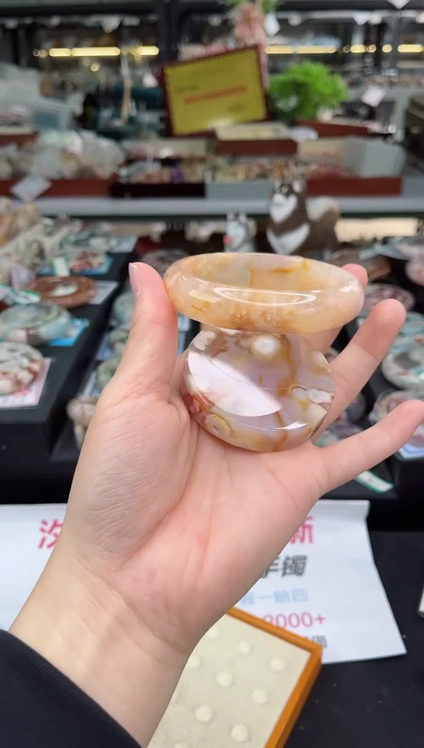 【闪购商品】石英质玉手镯未镶嵌64圈口（赠品镯心）3918261