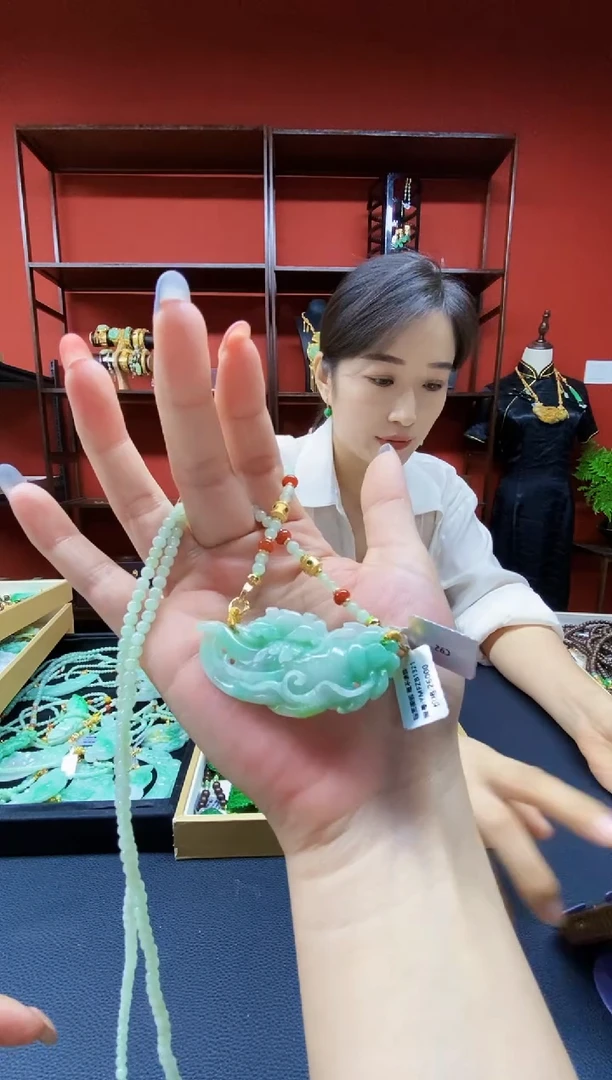 颈饰未镶嵌翡翠翡翠吊坠
