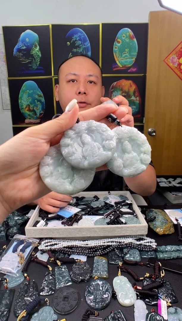 颈饰未镶嵌翡翠多样性发其一