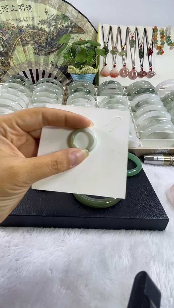 石英质玉未镶嵌戒指啊**呀1