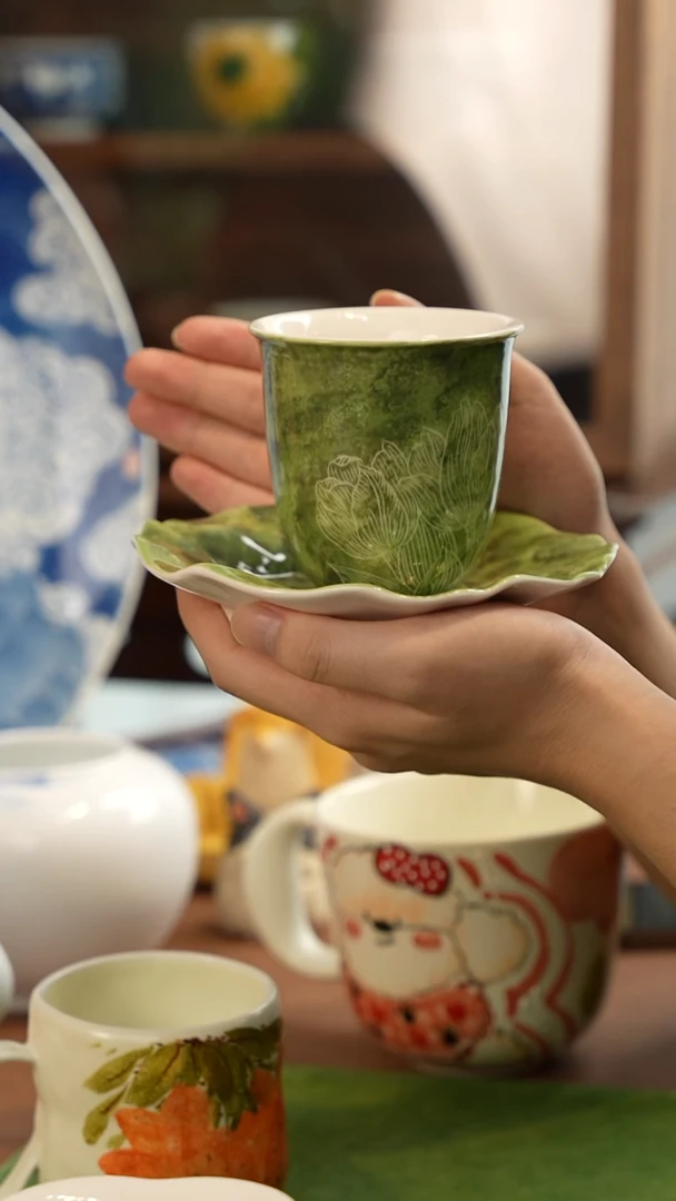景德镇陶瓷艺术作品