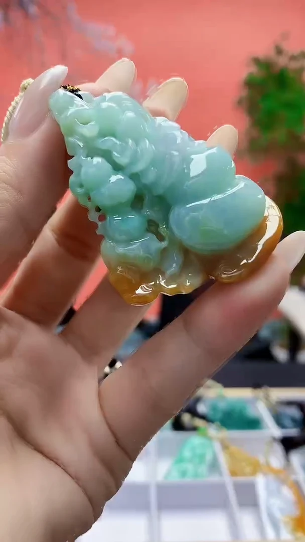 未镶嵌定制翡翠4898ty-毛货挂件228