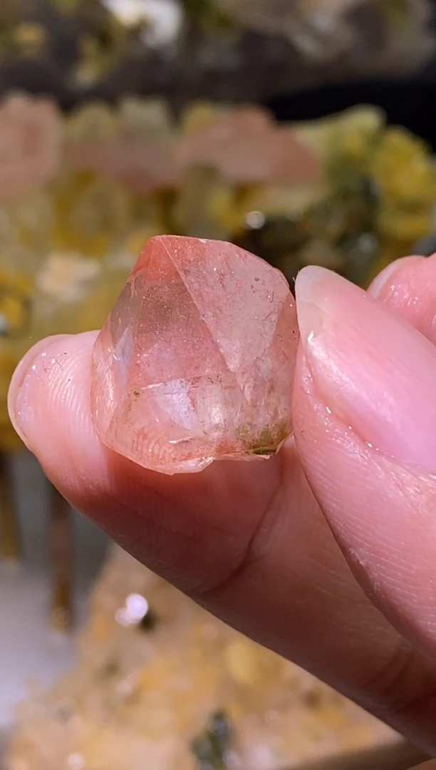 未镶嵌珠宝半成品水晶J***?精品粉红超七花园水晶