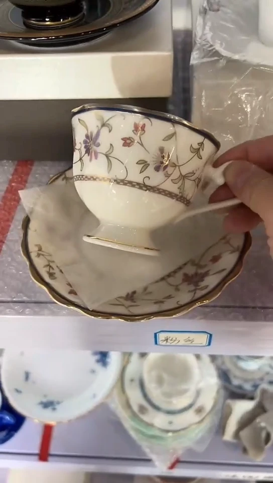 【闪购商品】中古回流瓷器好看，谨慎参拍