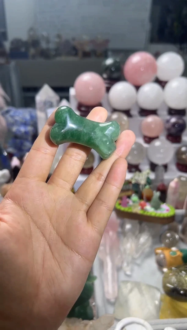 未镶嵌石英质玉珠宝奇石Y052