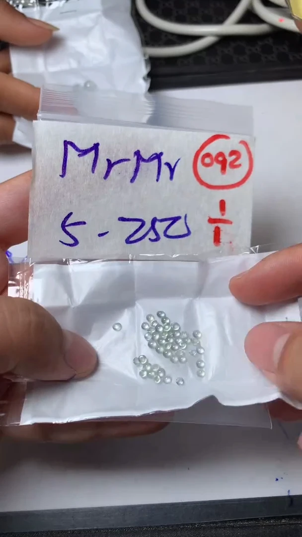 未镶嵌定制翡翠M**r缅甸天然翡翠A货92