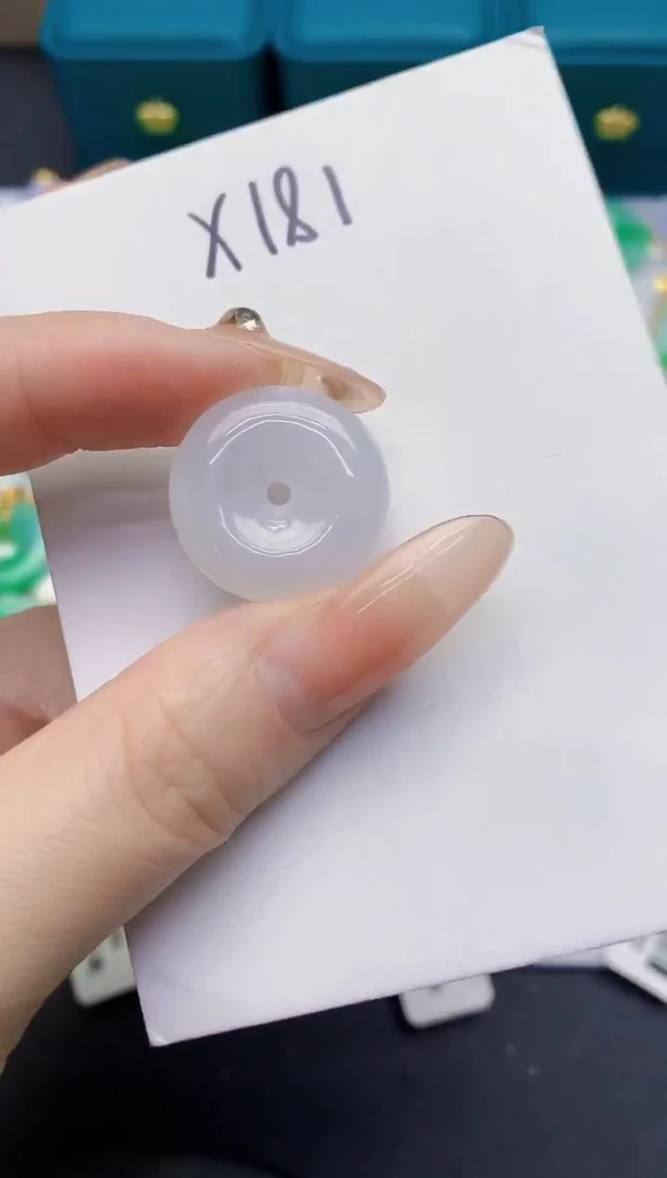 颈饰未镶嵌翡翠缅甸天然翡翠A货