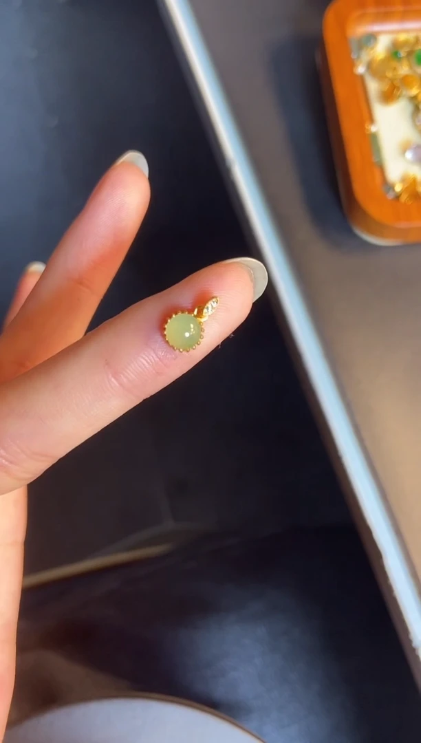 吊坠(不含链)银S925镶嵌翡翠1