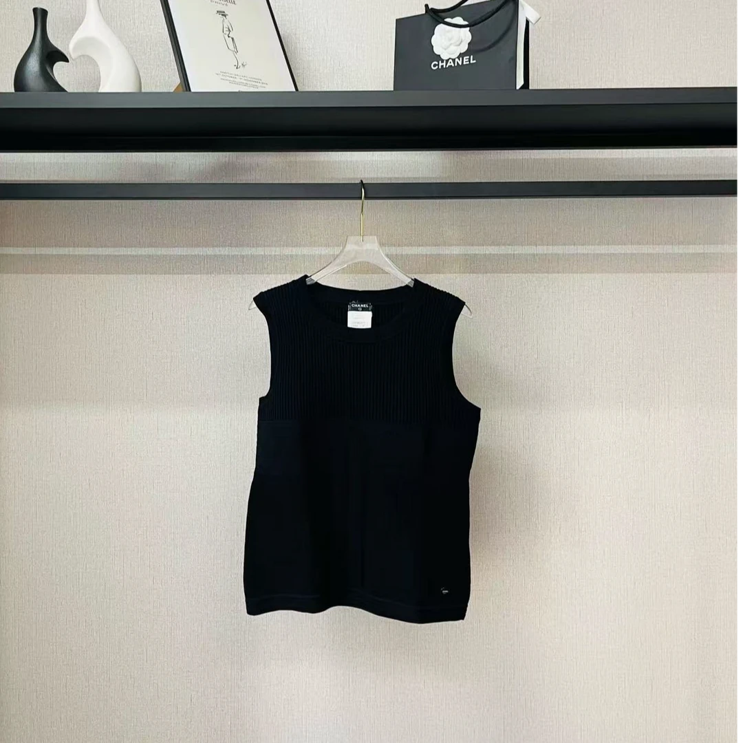 95新 Chanel/香奈儿 Chanel/香奈儿/黑色弹力背心/f40/编号695