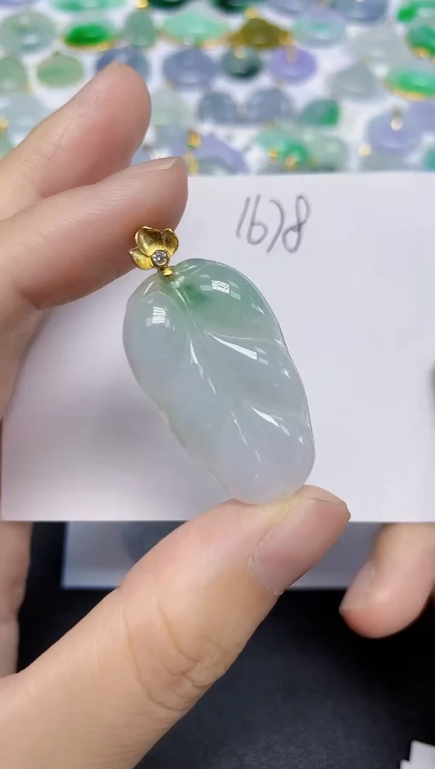 翡翠未镶嵌颈饰天然缅甸翡翠A货