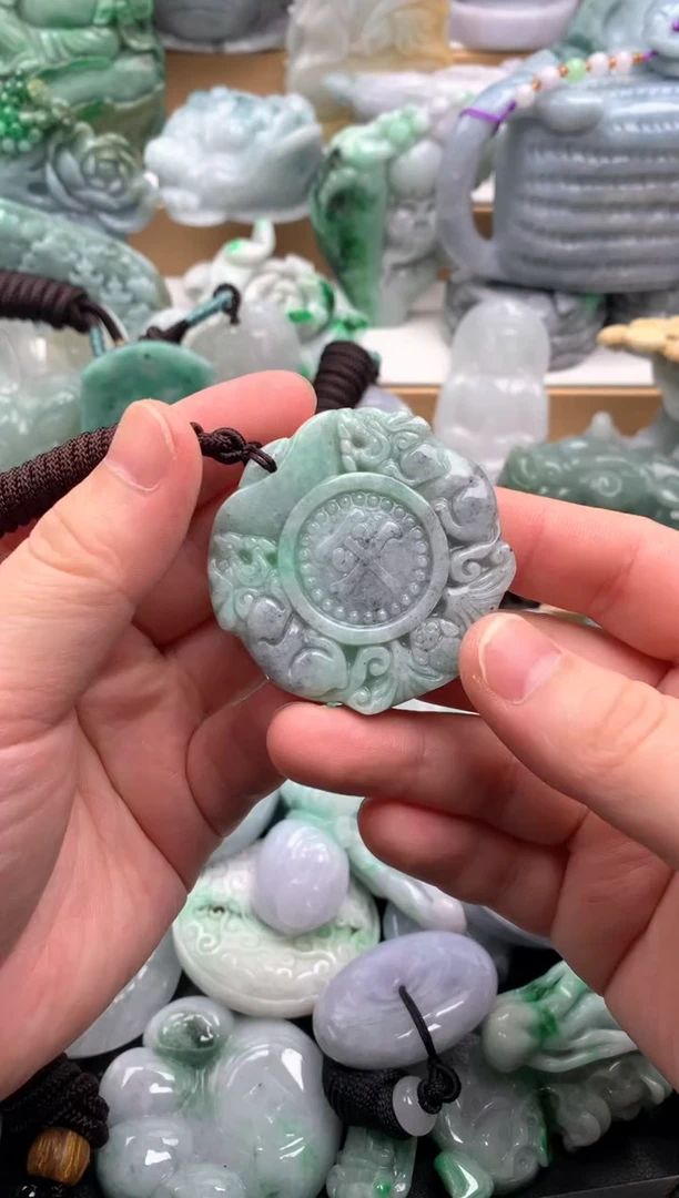 吊坠(不含链)未镶嵌翡翠1