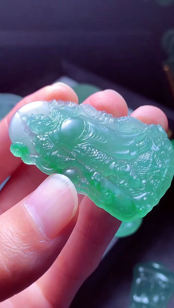 未镶嵌定制翡翠?*?毛货翡翠定制