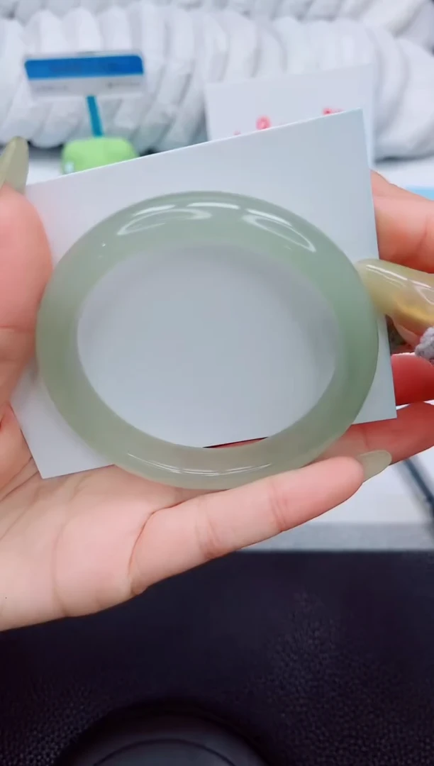 石英质玉手镯未镶嵌253-56.7