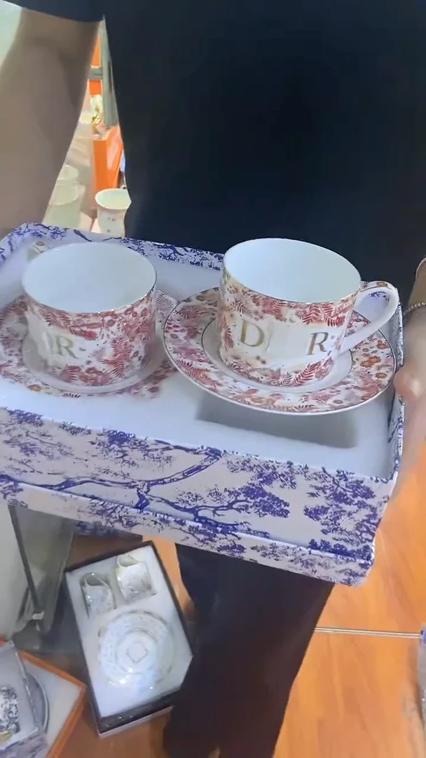 杯鸿辉家品牌瓷器，京东包邮！