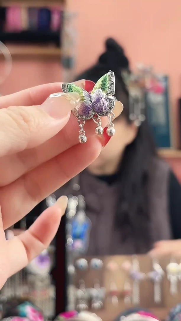 织绣艺枝独绣手工饰品24