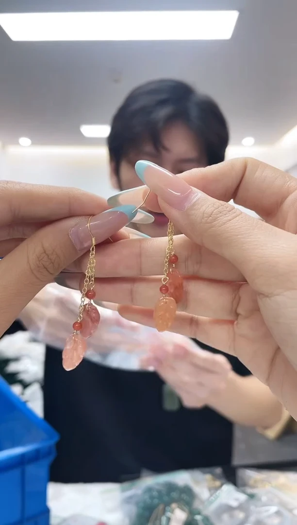 未镶嵌南红玛瑙耳饰（多样性发一件）