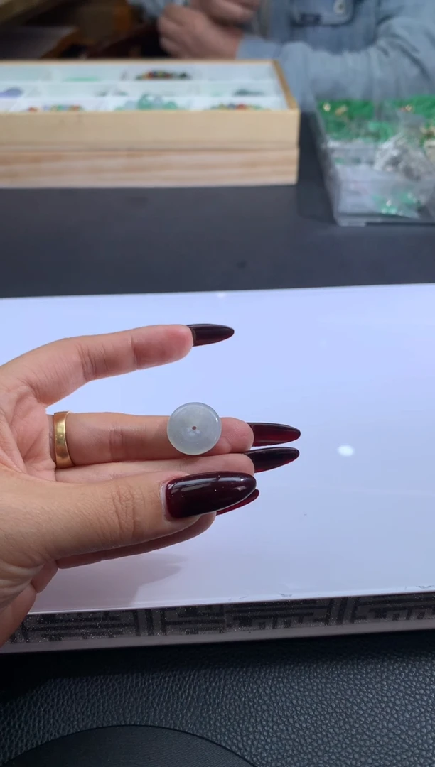 【闪购商品】定制翡翠未镶嵌翡翠