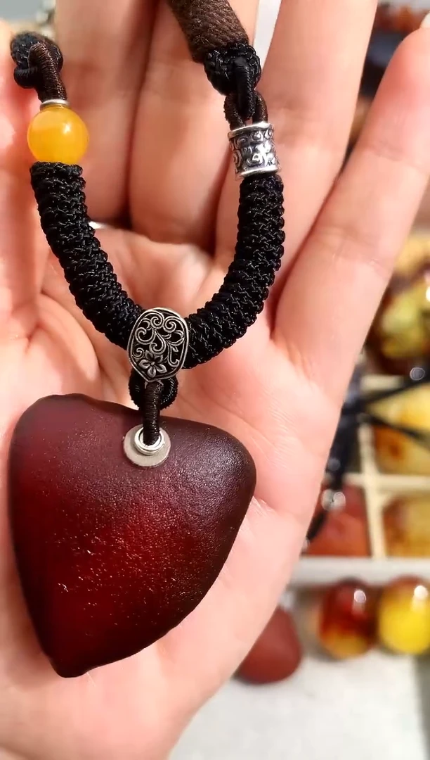 【闪购商品】蜜蜡裸石未镶嵌似玉