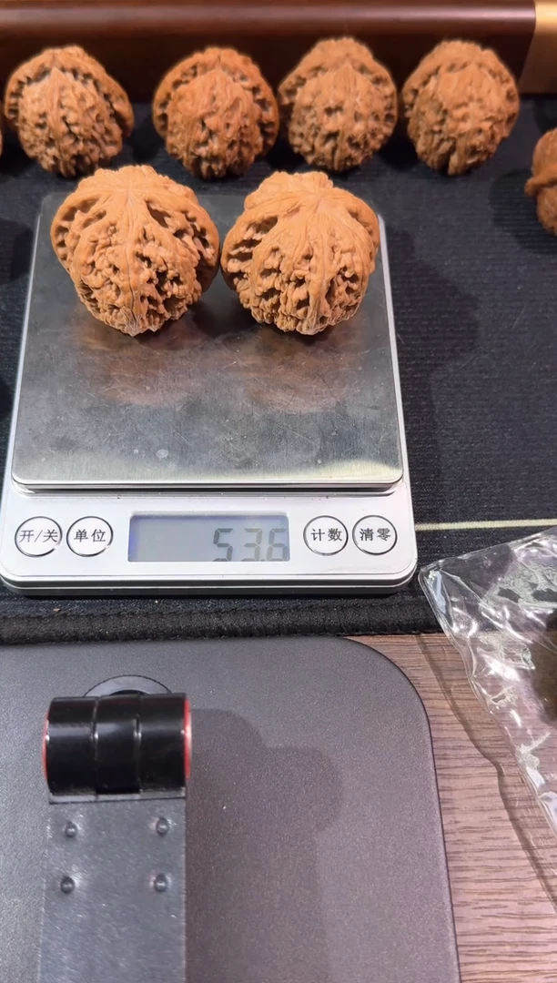 吃***王全品大粗筋44尺