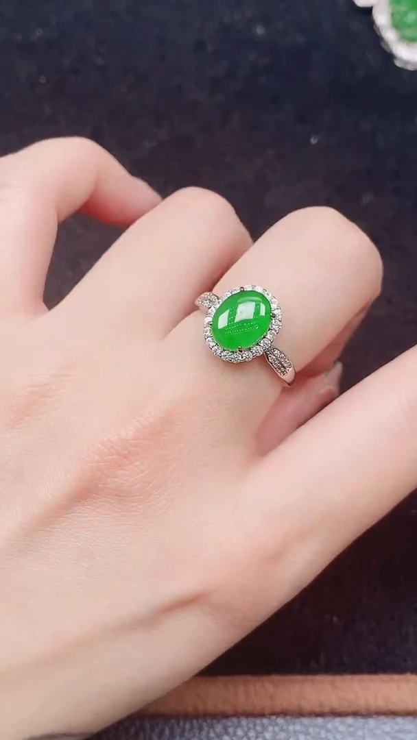 颈饰未镶嵌翡翠天然A货翡翠，保A保真