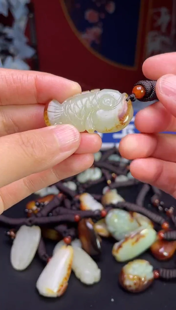 颈饰未镶嵌和田玉123