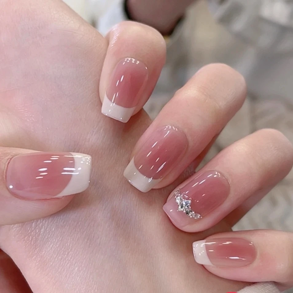 【白法兰西】春夏新款短款手工穿戴甲片法式氛围感纯欲显白美甲可拆