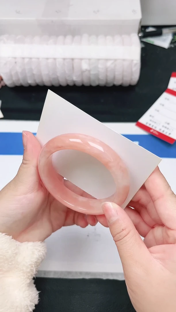 未镶嵌手镯石英质玉13-56