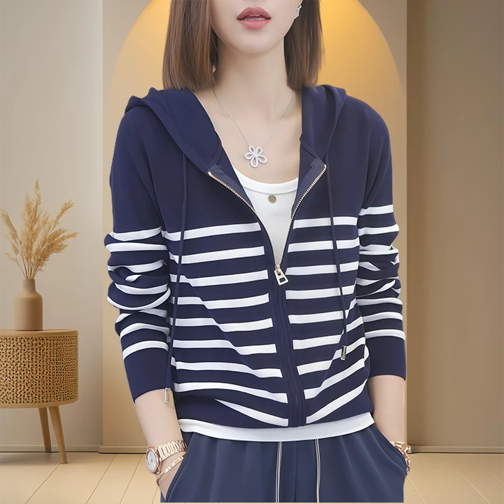 2025秋冬季新款痞帅炸街风女装上衣条纹连帽女显瘦长袖打底衫毛衣