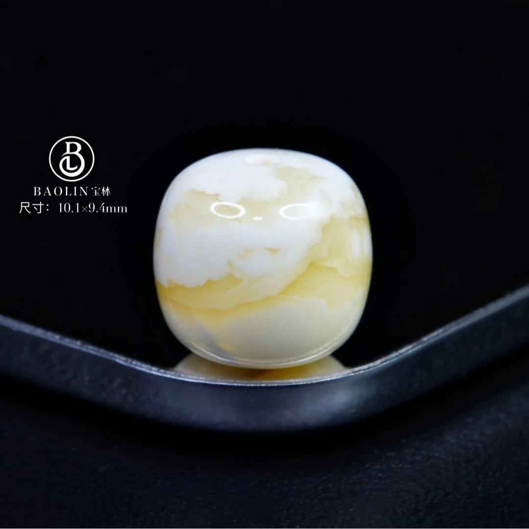 特惠-10.1mm金瓷白虎皮老型  天然琥珀蜜蜡精品文玩配饰，有皮纹