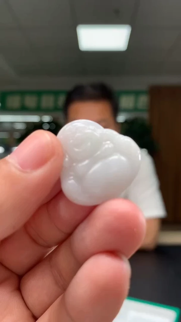 未镶嵌定制翡翠          *60