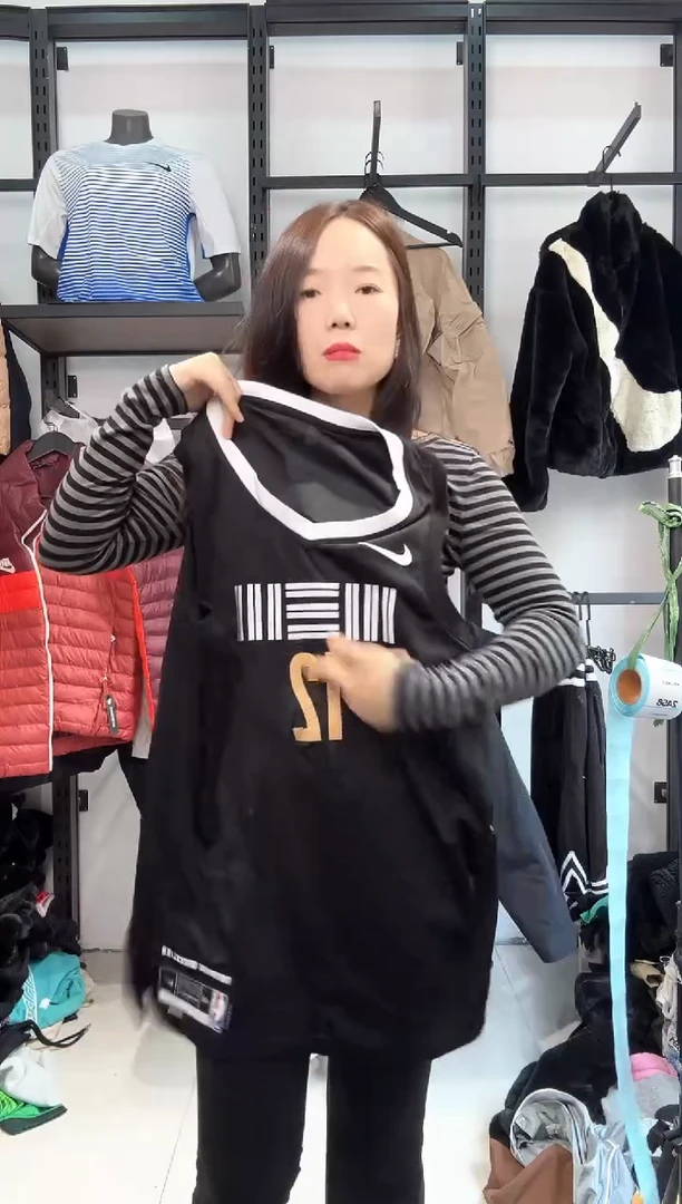 2442编码  瑕疵直播间过款为准 尺码